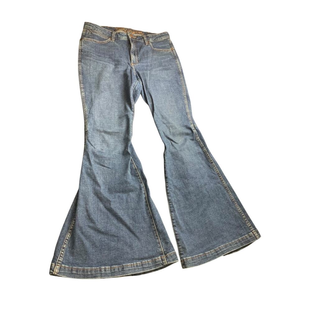 Wrangler Bell Bottom Flare Jeans Women’s Medium Wash Retro Festival 30x33*